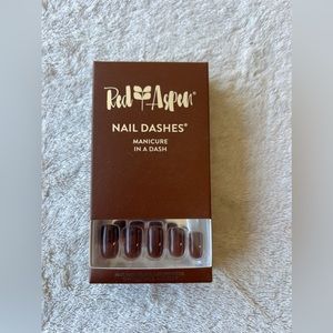 Red Aspen Press On Nails